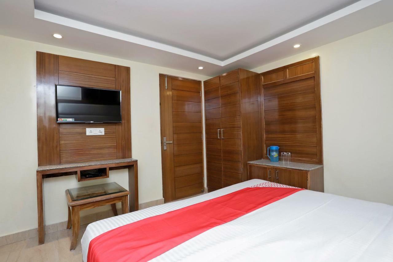 Oyo 39066 Hotel Star View Mussoorie Exterior foto